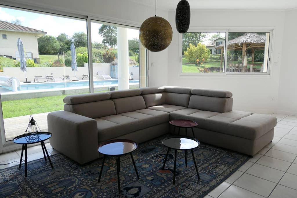 Carignan-de-Bordeaux Villa Alba. Piscine Grand Jardin Hauts De Bordeaux מראה חיצוני תמונה
